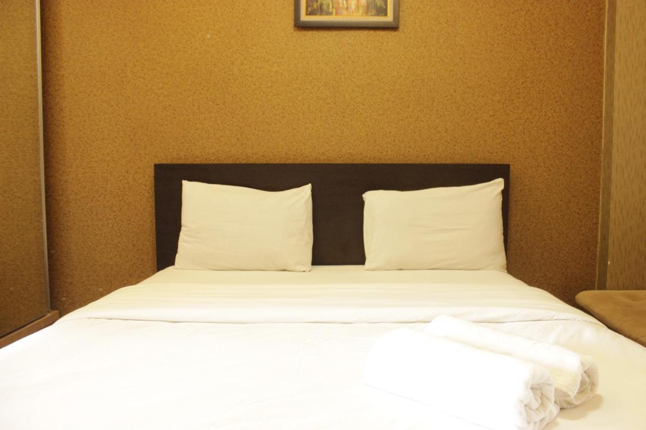 Strategic & Comfy At Gateway Cicadas By Travelio Apartemen