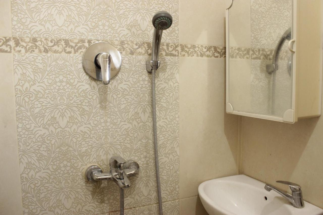 Strategic & Comfy At Gateway Cicadas By Travelio *